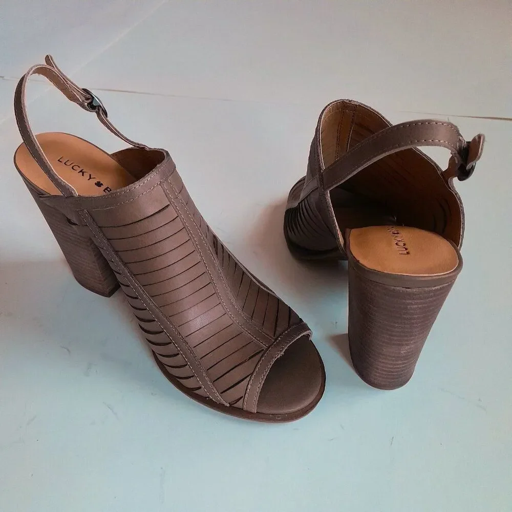 Lucky Brand Lialor Tan Leather Sandals Peep Toe Chunky Heels Women's Size 10M